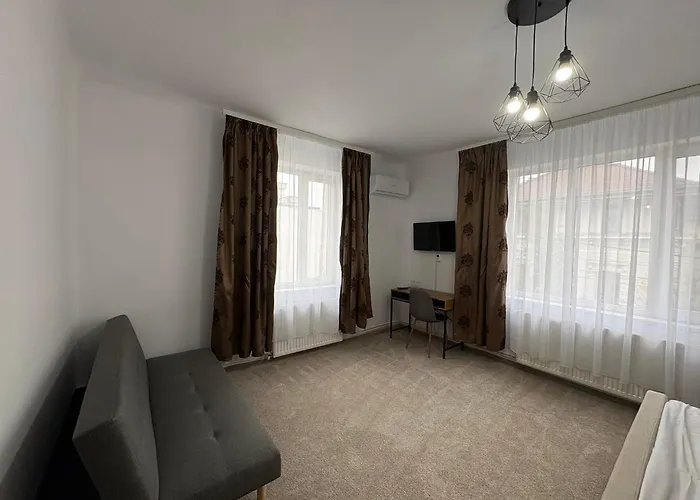 Ada בית הארחה