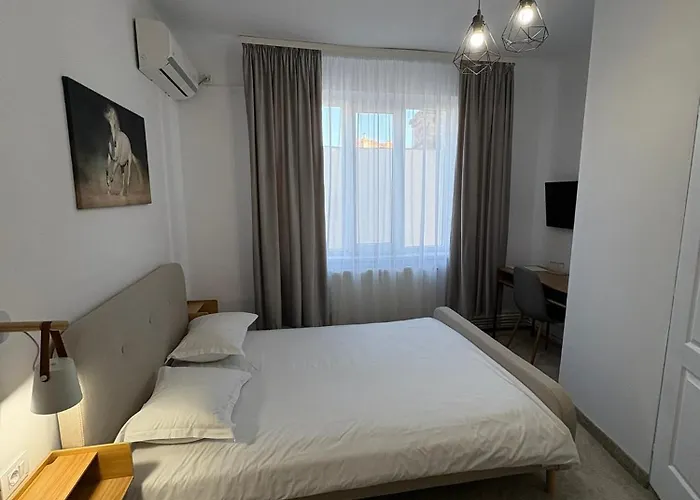 Ada בית הארחה