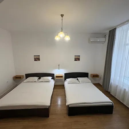 Πανσιόν Ada Βουκουρέστι