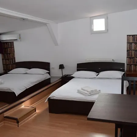 Ada Guest house