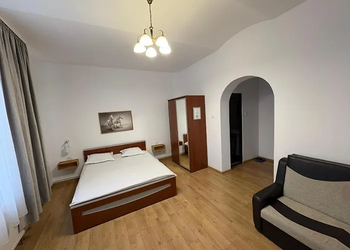 Πανσιόν Ada 3*