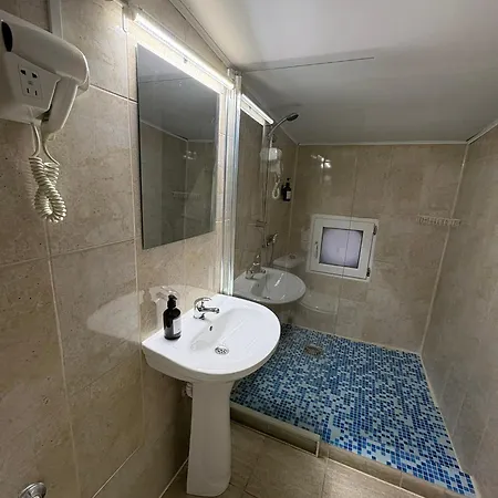 Ada בית הארחה בוקרשט