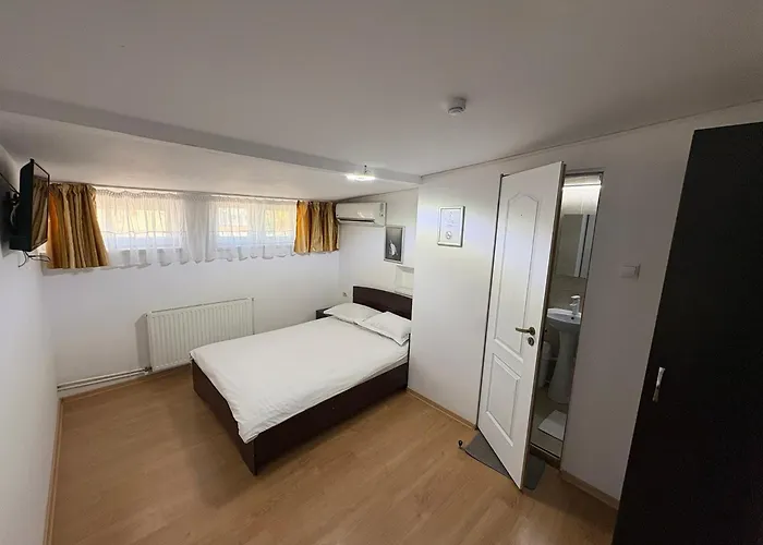 Гостьовий будинок Ada 3*